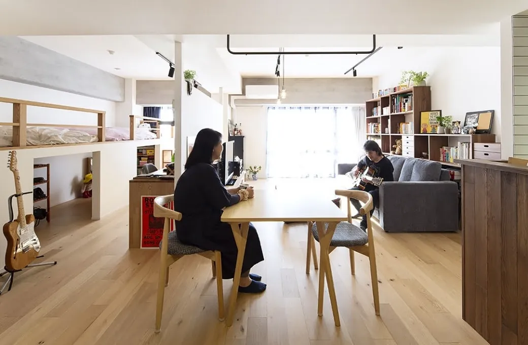 フルリノベーション　趣味を飾る大人の隠れ家