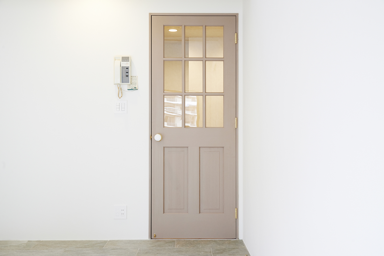 モノトーン×素材感を愉しむ