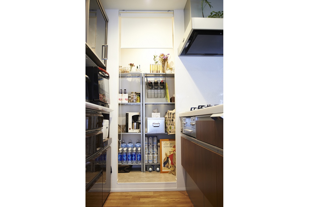 光のつながる部屋