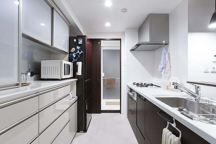 こげ茶色の余白